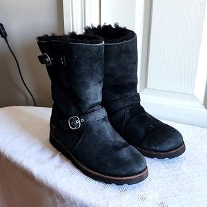 Women's Black Leather and Sheepskin Eva Ugg Boots Size 10